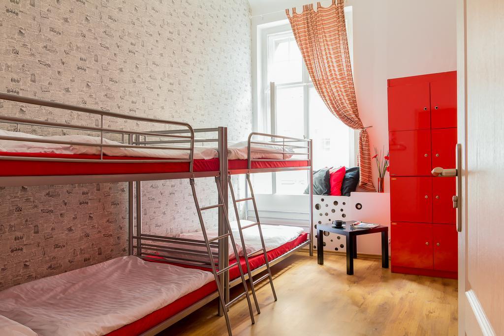 Retro Hostel Poznań Chambre photo
