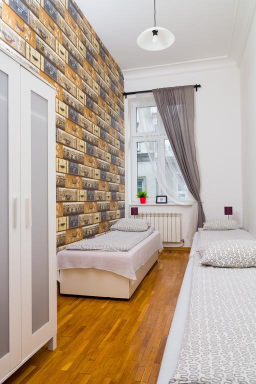 Retro Hostel Poznań Chambre photo