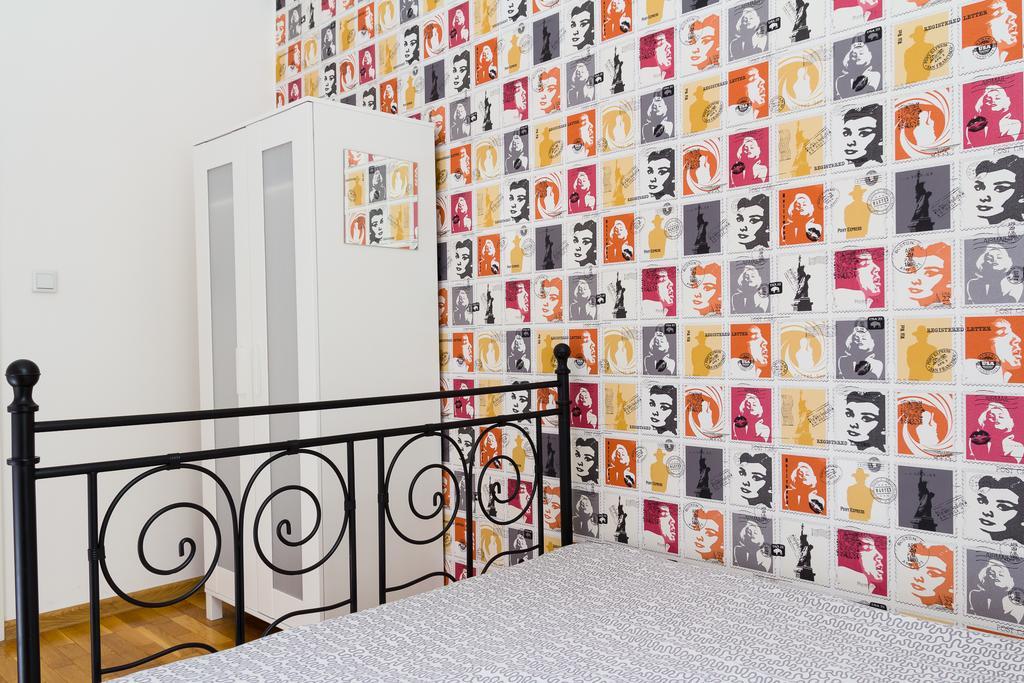 Retro Hostel Poznań Chambre photo